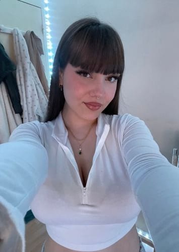 Fanny OnlyFans unga 4